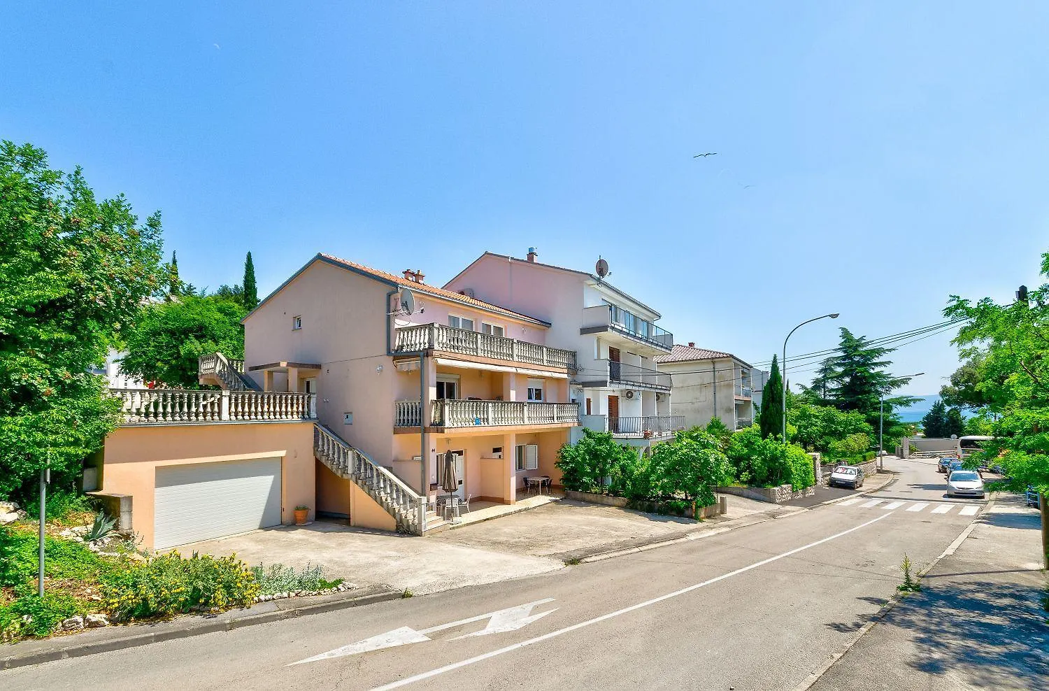 Preiswertes Apartment Nur 100 Meter Zum Strand Mit Meerblick Crikvenica